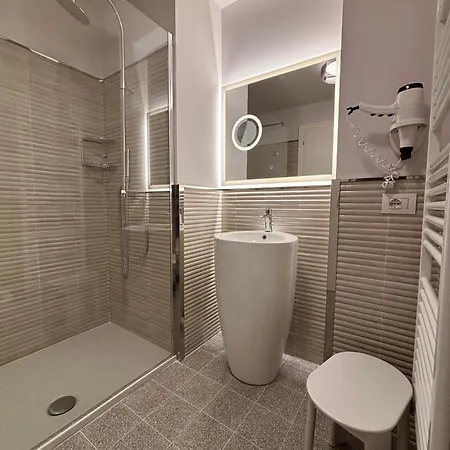 Brasil Seaview Hotel Milano Marittima Exterior photo